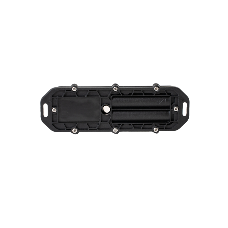 Digital Matter Barra GPS — magnetic underside